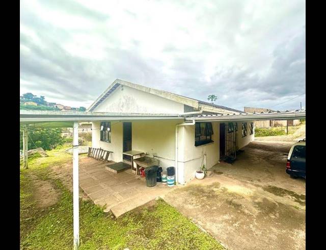 3 BEDROOM HOUSE FOR SALE IN UMLAZI N